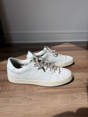 P448 Sneakers